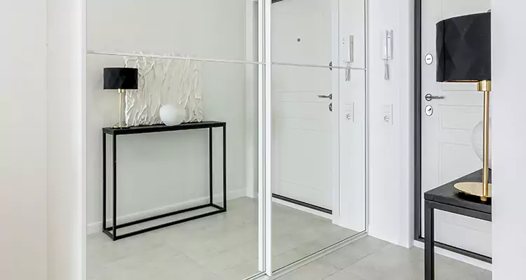 Mirrored Bifold Closet Doors Repair in Stuart, FL