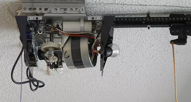 Emergency Garage Door Opener Repair in Stuart, FL