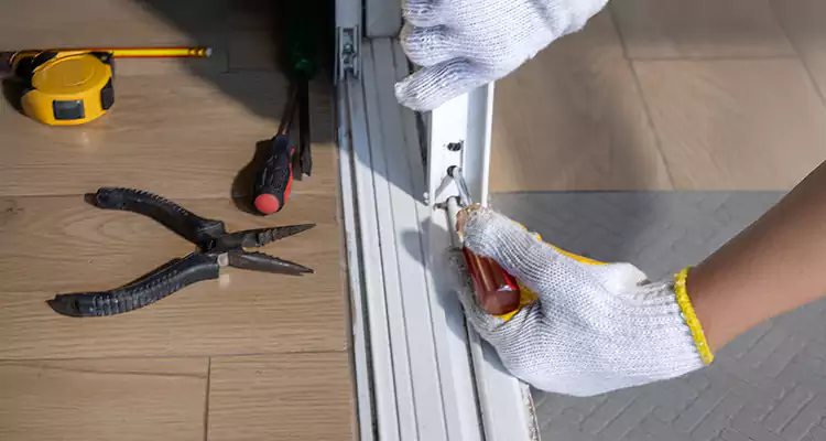 Closet Sliding Door Track Repair in Stuart, FL