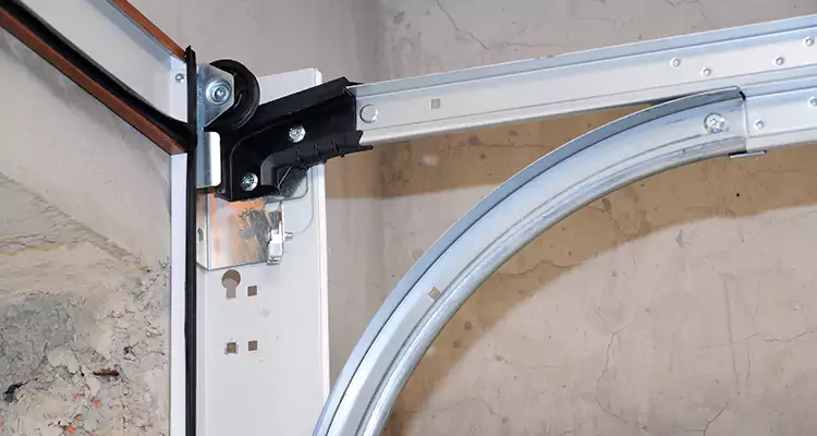 Maintain Liftmaster Garage Door Off Track in Stuart, FL