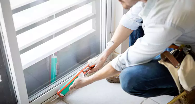 Dap Window Caulk Repair in Stuart, FL